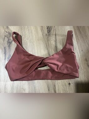 BuffBunny Twist Front Sports Bra in Mauve